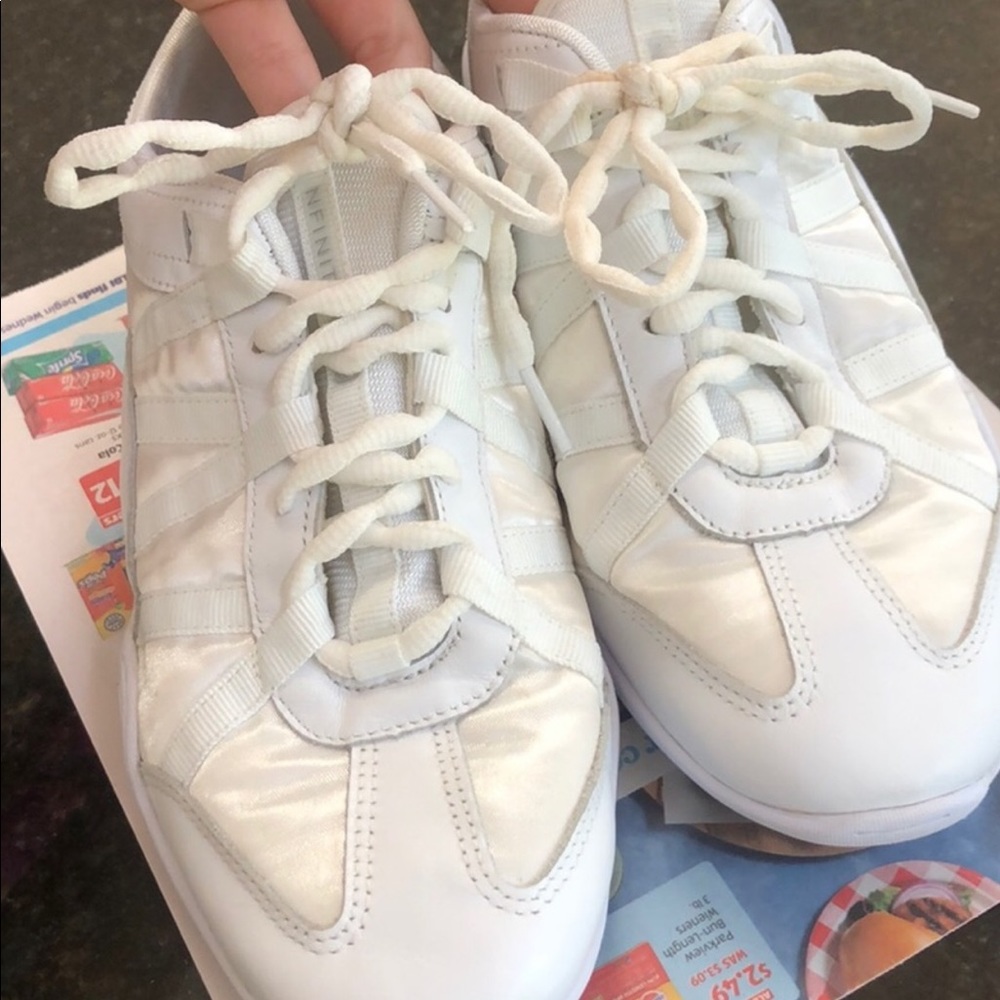 cheer shoes